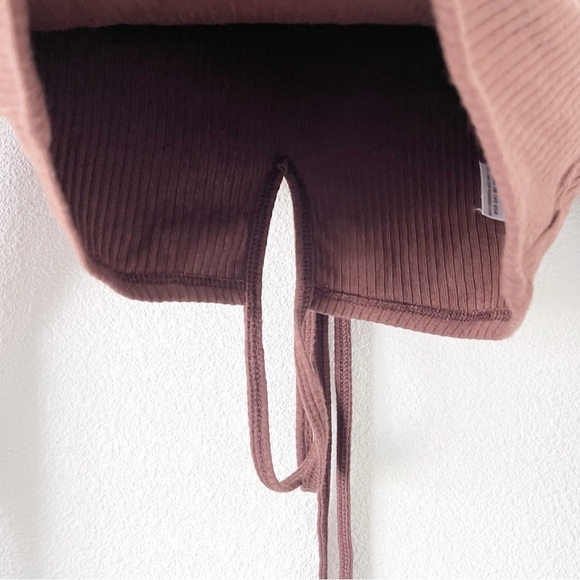 Stillwater Rib Cross Chocolate Brown Long Sleeve Crop Top - Picture 5 of 8